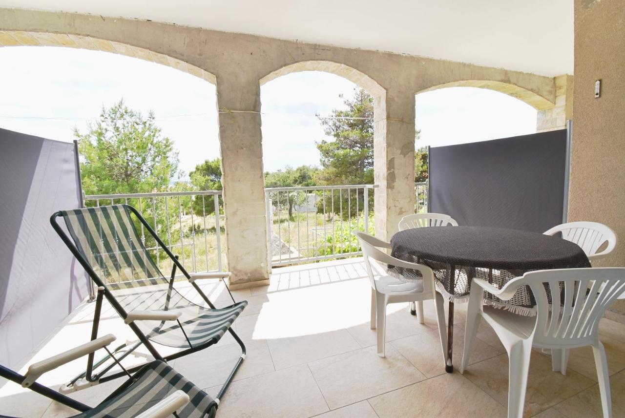 Apartmani Solis Vir Exteriör bild